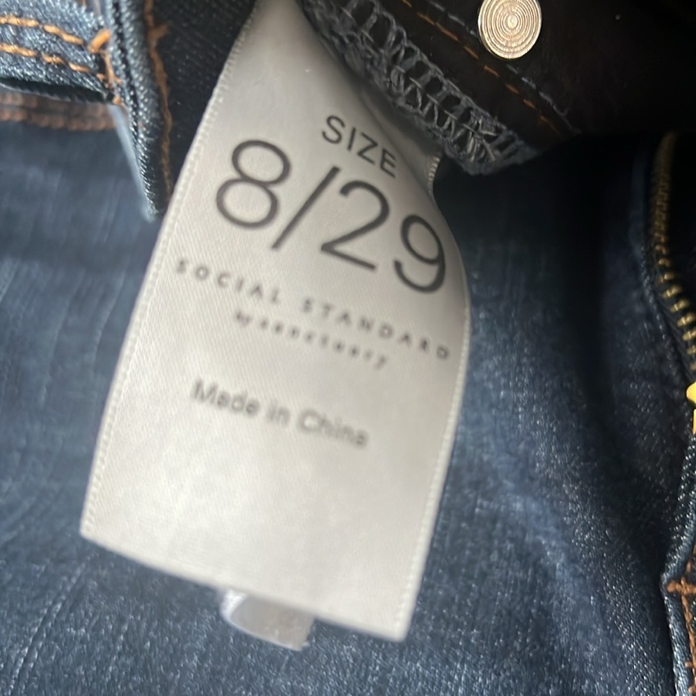 A pair of Social Standard by Sanctuary High-rise skinny jeans in size 8/29 - Picture 8 of 8
